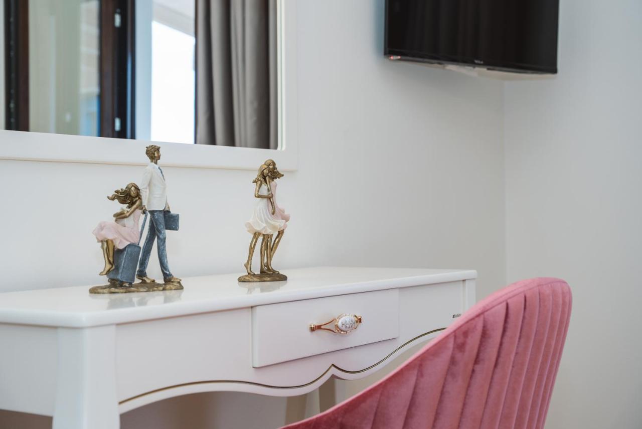Vincenzo Suites Nydri  Extérieur photo